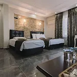 Melrose Hotel 3*