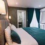 Melrose Hotel 3*