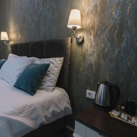Melrose House 3* פמוקלה