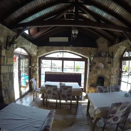 Melrose パムッカレ