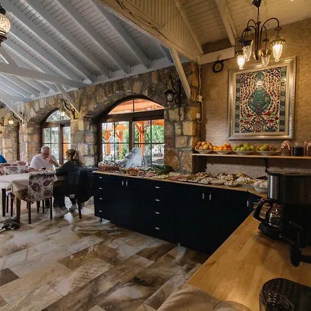 Melrose House