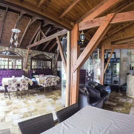 מלון Melrose House פמוקלה