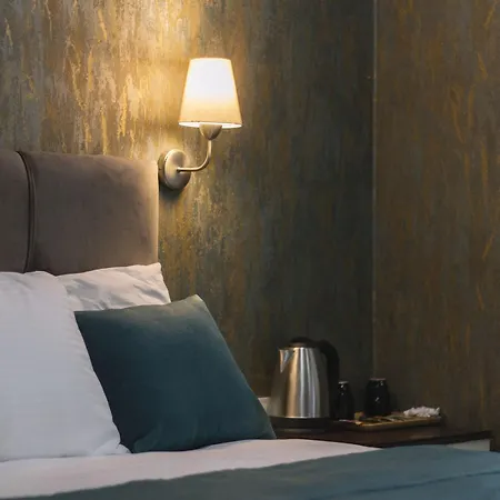 Melrose House Hotel 3*