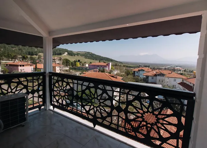 Ξενοδοχείο Melrose