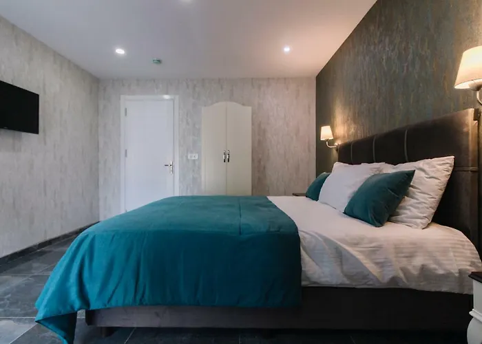 Szálloda Melrose 3*